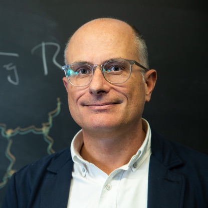 A portrait photograph of Jan Plefka